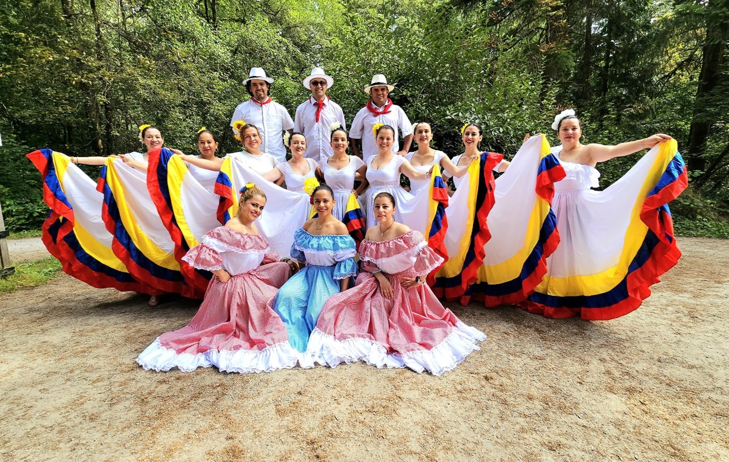 Consulado junto con la Asociación Colombo Canadiense de Columbia Británica realizaron Picnic de Verano este 2024