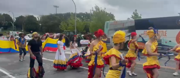 Consulado de Colombia en Vancouver destaca la participación del grupo Fusión Chibcha en el Concurso de Comparsas realizado en la capital provincial de British Columbia 
