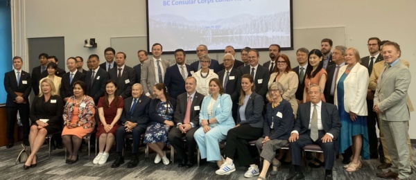 El Cónsul de Colombia en Vancouver participó en el encuentro del Cuerpo Consular acreditado en la Provincia de Columbia Británica (BC) con el Consejo de Educación Superior y la Ministra de Educación 